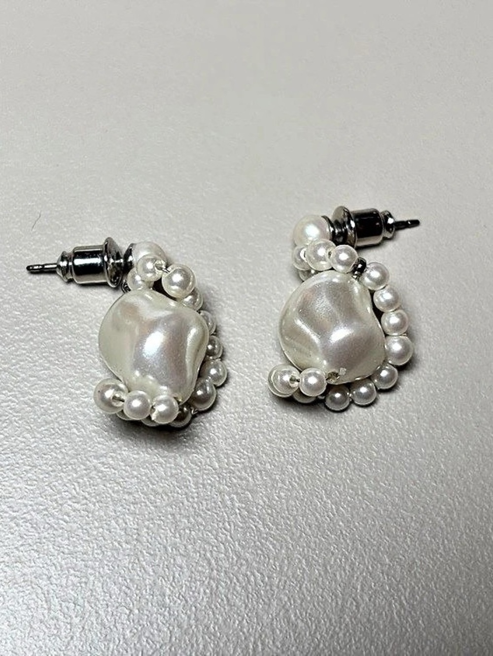 Pearl Cluster Drop Earrings Like New